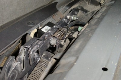 Bonnet Deadlock 3x.JPG