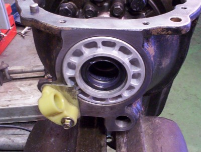 AU XR8 sedan Rear axle assembly 006.jpg