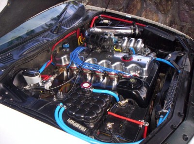 my engine bay 007.jpg