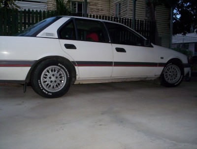 Suspension height of EA with XR6 springs. 002.jpg