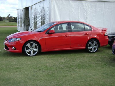 vixen-xr8-side.JPG