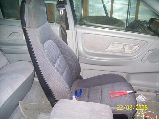 r33 seat.jpg