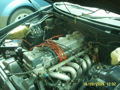 fairlane sml engine.JPG