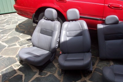 Seats1.jpg