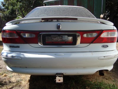 fairlane rear sml.JPG