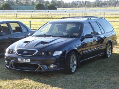 Wagon New Bar New Bonnet Left Front.JPG