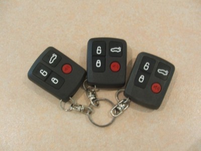 keyfobs 001.jpg