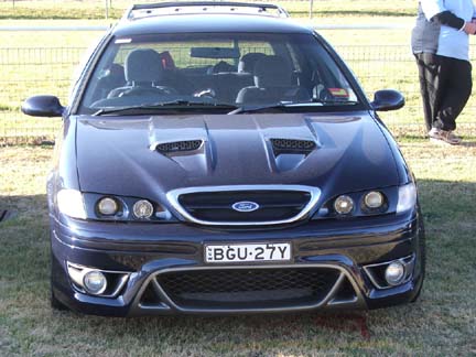 Wagon New Bonnet New Bar Front On.JPG