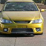 BA_GT_FRONT_with_SR_lights_on_yellow_car[1].jpg