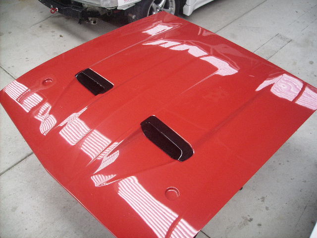 XB GT Bonnet painted 003.jpg