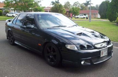 EF_XB_AU_BA- Black 17in Wheels 006.jpg