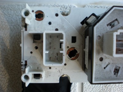 back of console where demister button located (Copy).jpg